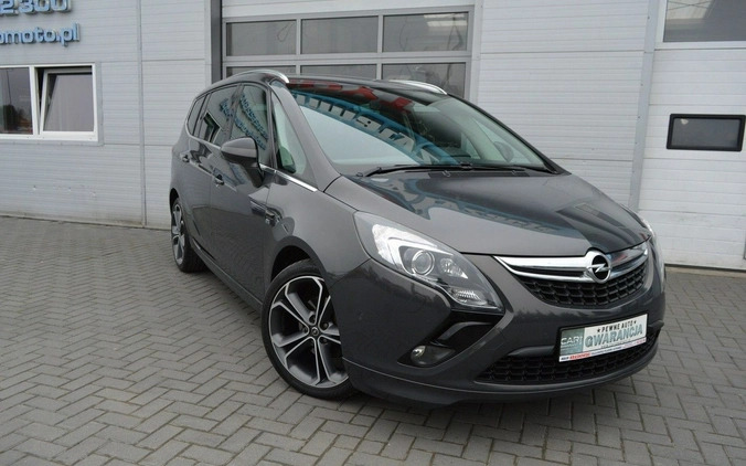 Opel Zafira cena 41500 przebieg: 214000, rok produkcji 2014 z Hrubieszów małe 781